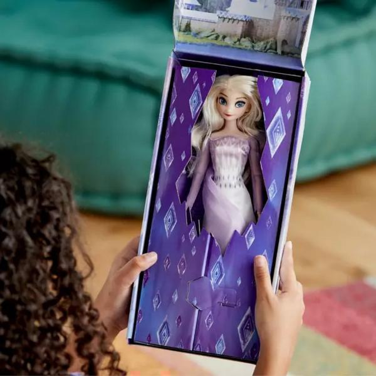 Disney Frozen 2 Elsa Κλασική Κούκλα 29cm Με αξεσουάρ 3 ετών και Πάνω